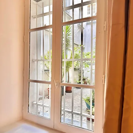 Cozy Near Bastille & Marais 2*