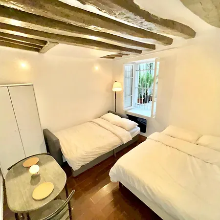 Bed & Breakfast Cozy Near Bastille & Marais Paris