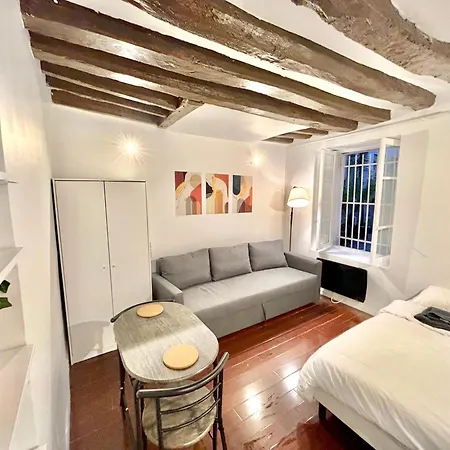 Bed & Breakfast Cozy Near Bastille & Marais